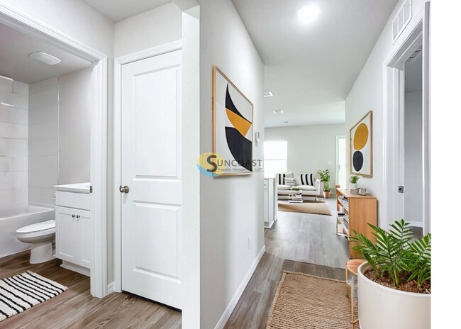 Building Photo - 9 Untermeyer Pl