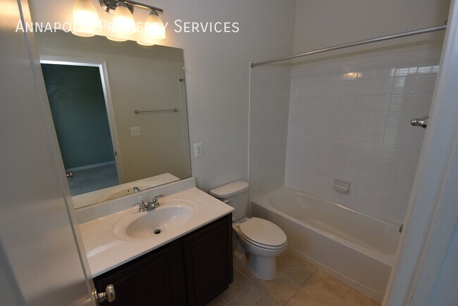 Building Photo - 2818 Etley Ct