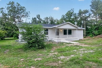 Building Photo - 902 George Hill Rd