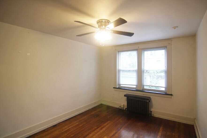 Building Photo - 414 Franklin Ave