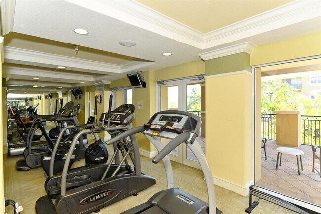 Building Photo - 1064 N Tamiami Trl