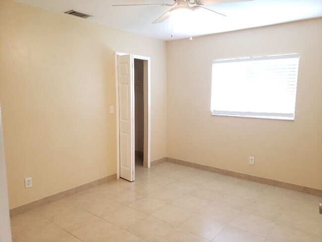 Building Photo - A-6 CALL OWNER FOR REPAIRS FIRST