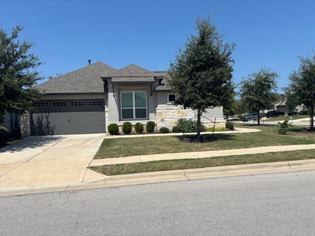 Primary Photo - Elegant lifestyle at a great price in Roun...