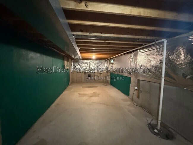 Building Photo - 11304 Springfield Dr