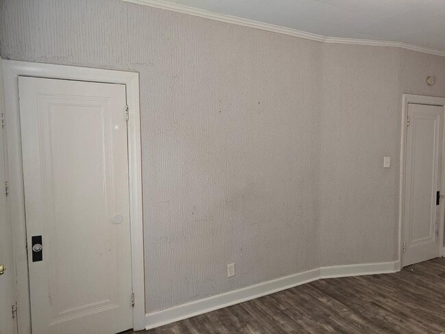 Building Photo - 5227 Devonshire Rd