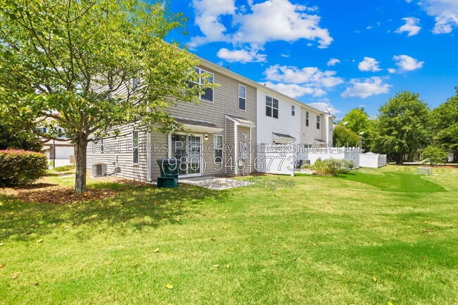 Building Photo - 14054 Singleleaf Lane