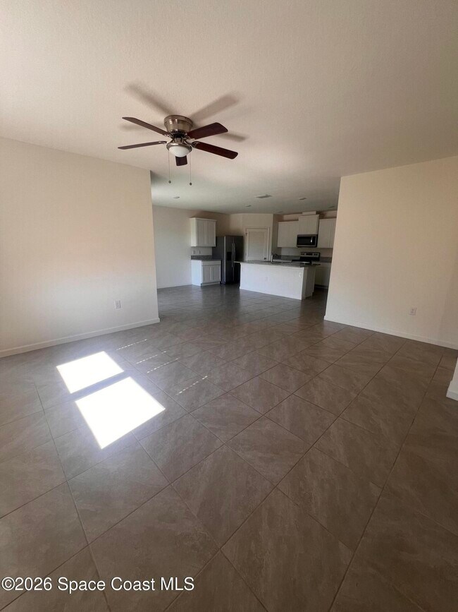 Building Photo - 3636 Aberdeen Dr SE