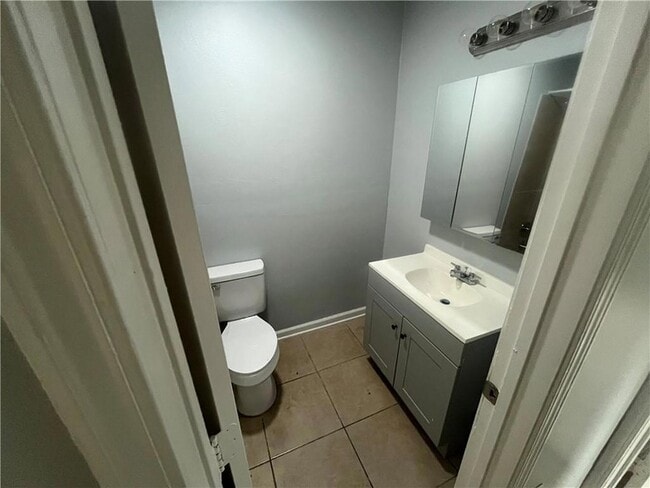 Building Photo - 7825 Dorsett Dr