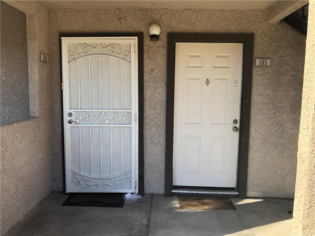 Building Photo - 2606 S Durango Dr
