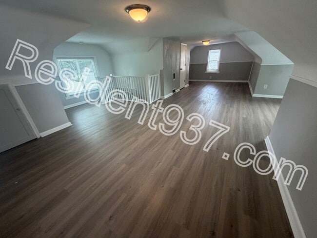 Building Photo - 1641 Horlacher Ave