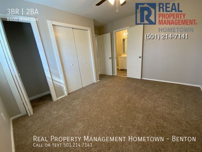 Building Photo - Newly Renovated 3-bedroom 2-bath House in ...