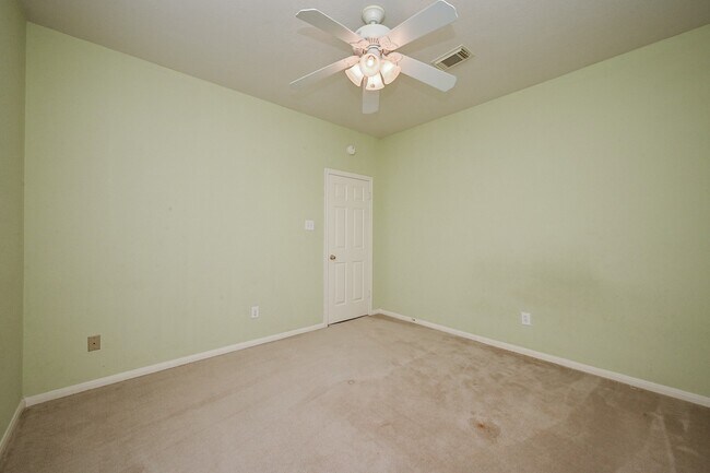 Building Photo - 4606 Topaz Trail Dr