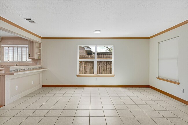 Building Photo - 7742 Whidbey Island Dr