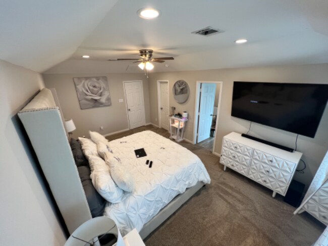 Building Photo - 17132 Wilthorne Colony Ct