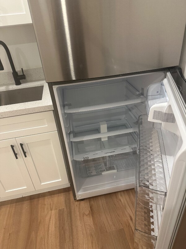 Building Photo - 731 SW 8th Ave