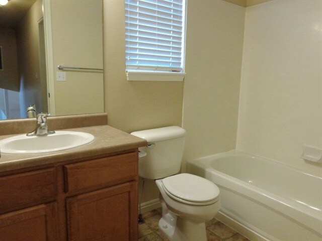 Building Photo - 7418 Ute Dr