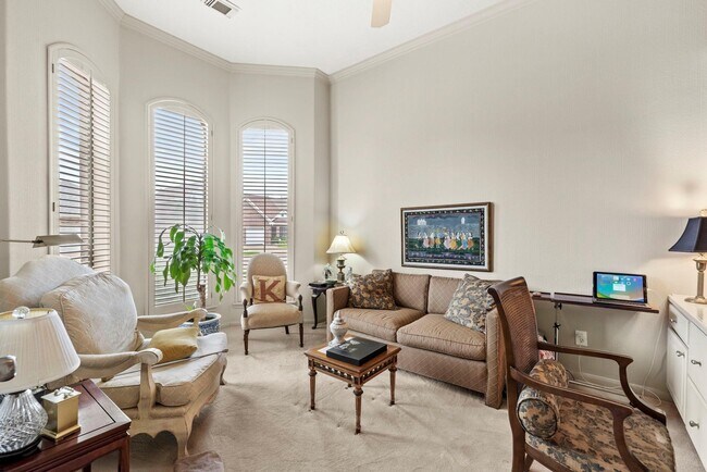 Building Photo - 4513 Country Club View