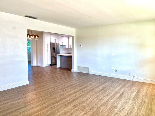 Building Photo - 2090 NW 84th Terrace