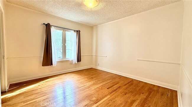 Building Photo - 2056 Meridian Ave