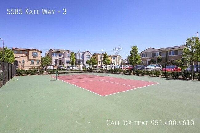 Building Photo - 5585 Kate Way