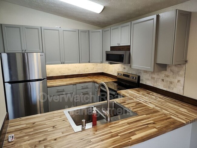 Building Photo - 7641 Delridge Cir