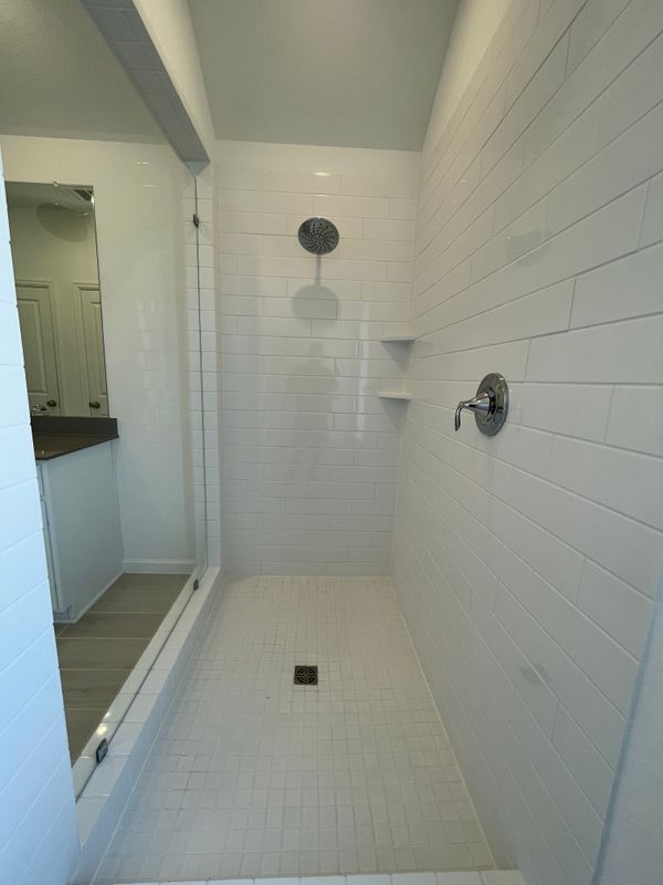 Building Photo - 5531 Holly Hvn Ct