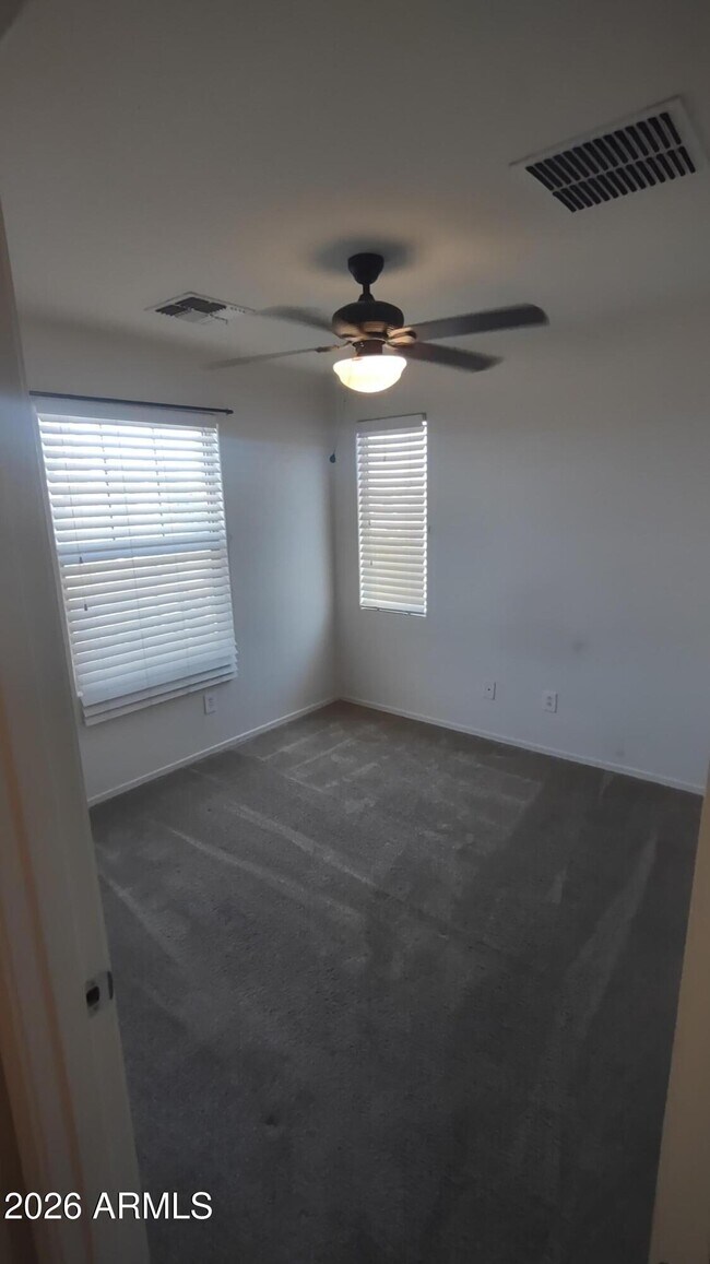 Building Photo - 2218 S Buckaroo Trail