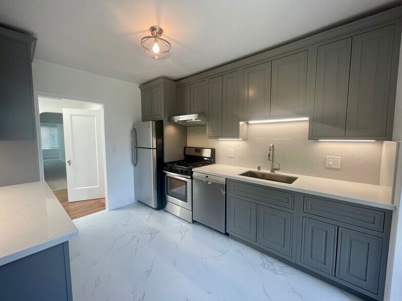 Stainless Appliances - 9 Locust Ave