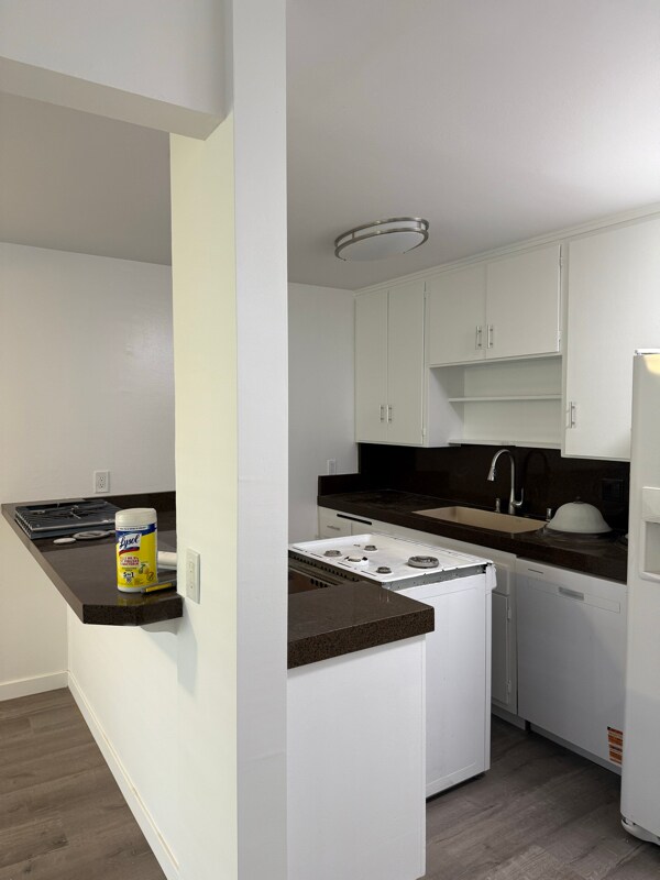 Building Photo - 23125 Samuel St