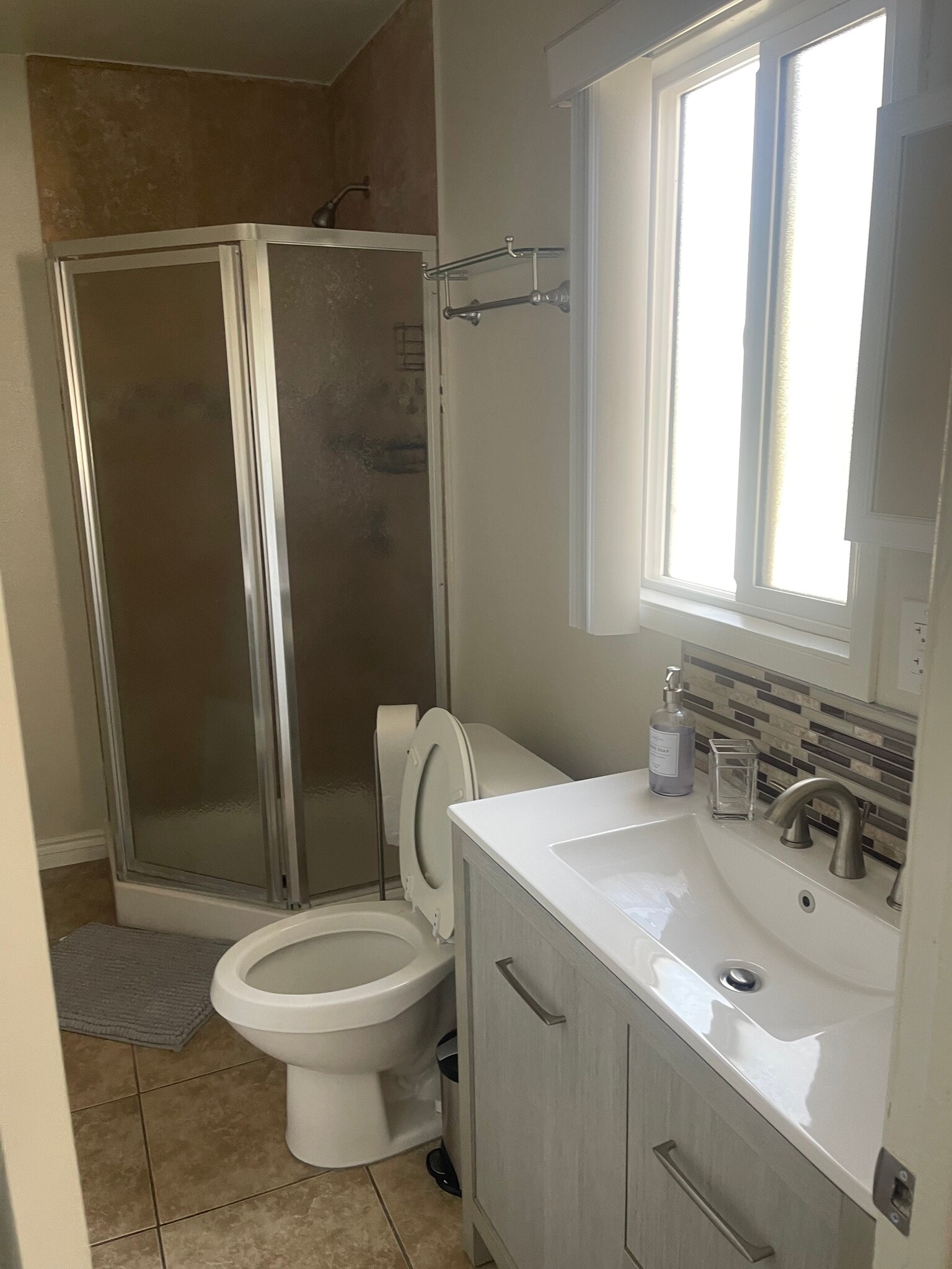 2nd Bathroom - 827 Martin Luther King Jr Ave
