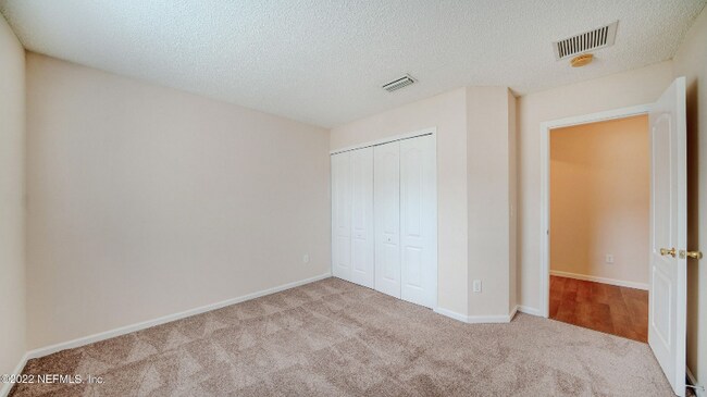 Building Photo - 346 Van Gogh Cir