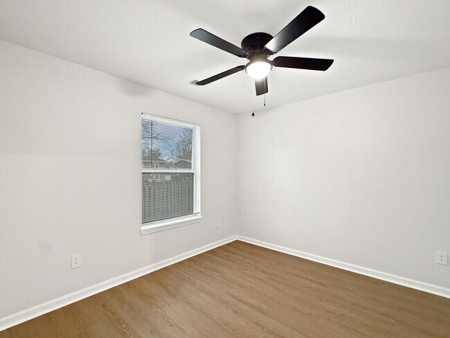 Building Photo - 4153 Bell Rd
