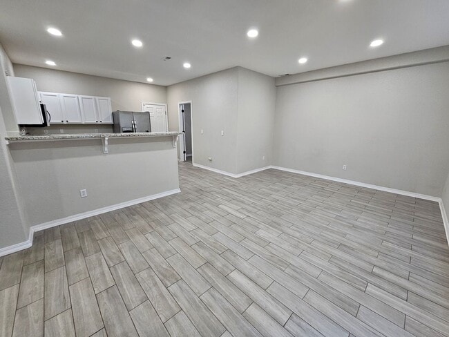 Building Photo - 3 Bed 3 bath house in 80925!!