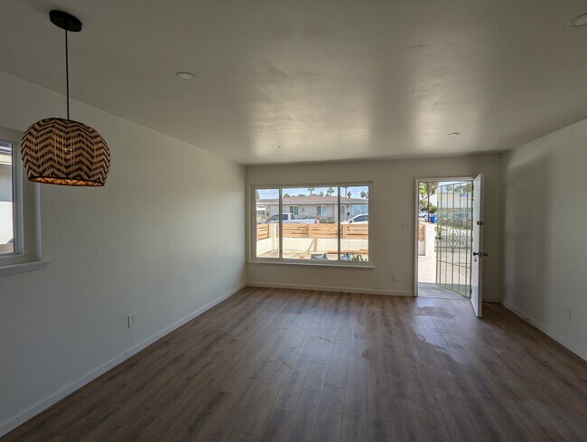 Building Photo - 574 Madison Ave