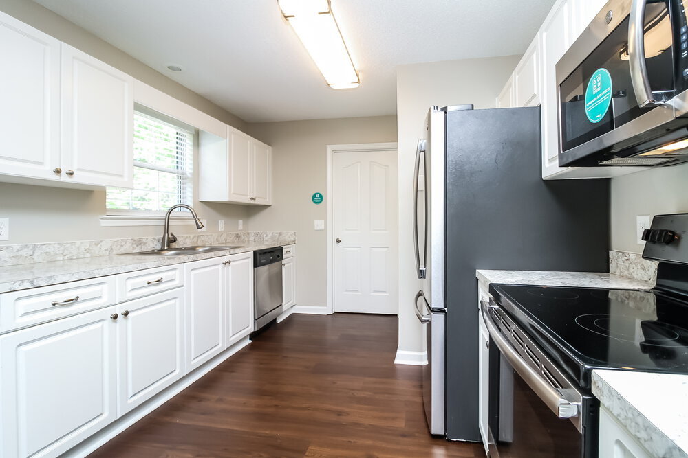 Building Photo - 2231 Sawmill St