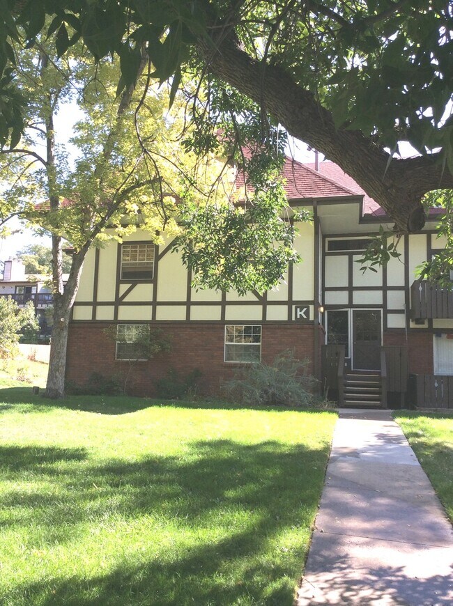 Building Photo - Arborwood Condo in North Boulder