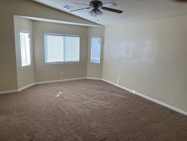Building Photo - REALLY NICE HOME    NEVADA RANCH estates