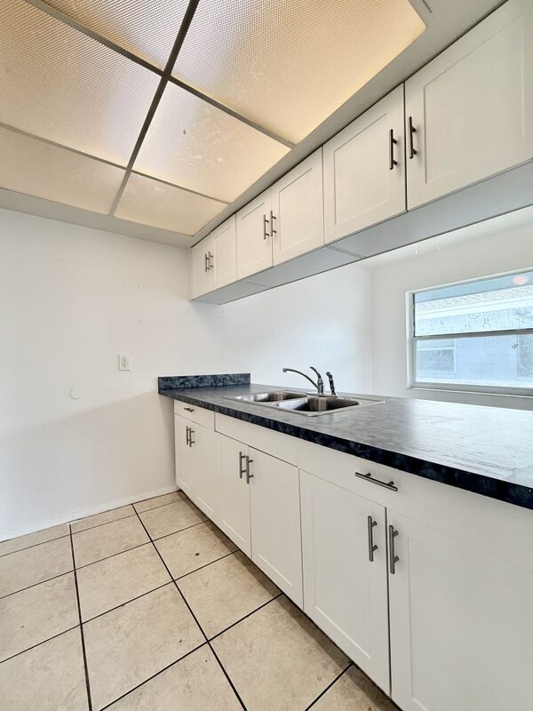 Building Photo - 3716 137th Ave N