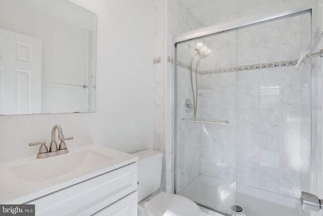 Building Photo - 5312 Anchor Ct