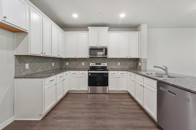 Building Photo - 1274 Alamo Dr