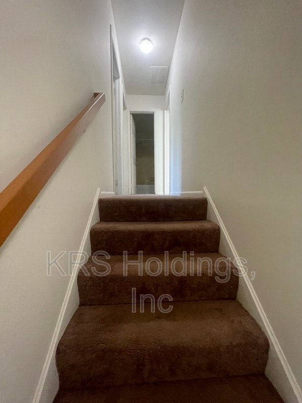 Building Photo - 3828 Miramonte Pl