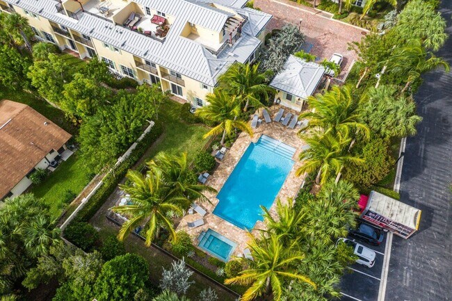 Building Photo - 3770 SE County Line Rd