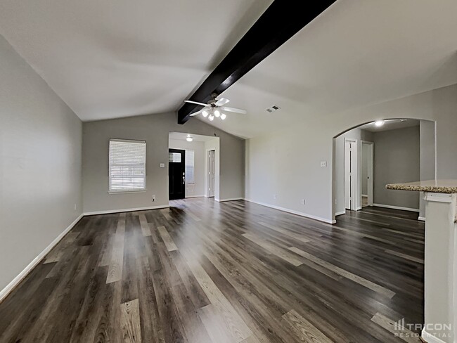 Building Photo - 6930 Garnet Trail Ln