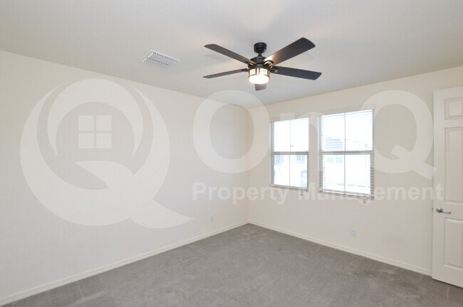 Building Photo - 1150 S Jay St