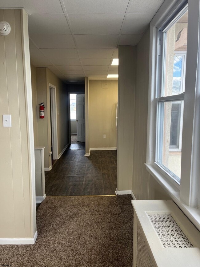 Building Photo - 7223 Ventnor Ave