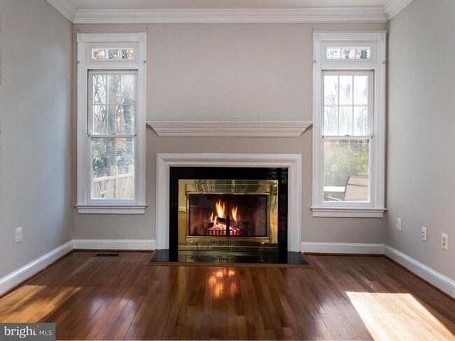 Building Photo - 2155 Wolftrap Ct
