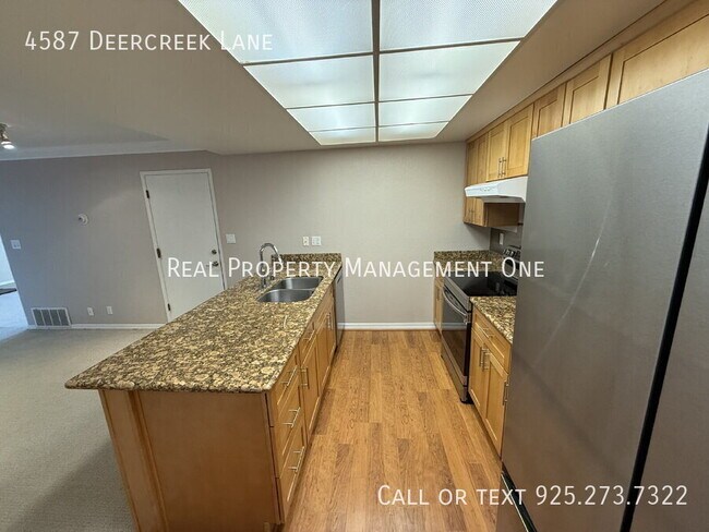 Building Photo - 4587 Deercreek Ln