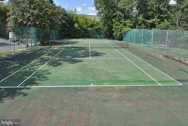 Building Photo - 11801 Rockville Pike