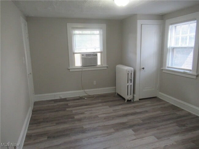 Building Photo - 1071 Quilliams Rd