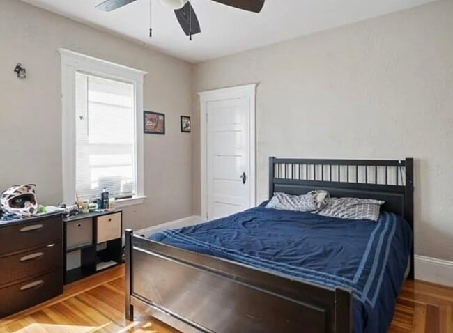 Building Photo - 44 Greenleaf Ave